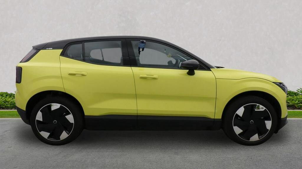 Volvo EX30 Single Motor Extended Range 69Kwh Plus Suv Ele Yellow #5