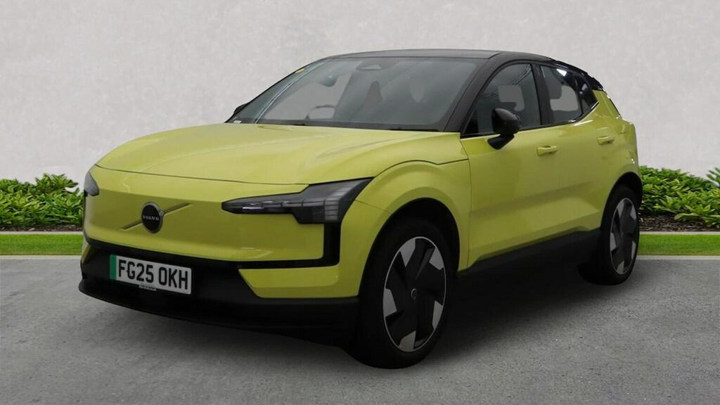 Volvo EX30 Single Motor Extended Range 69Kwh Plus Suv Ele Yellow #2