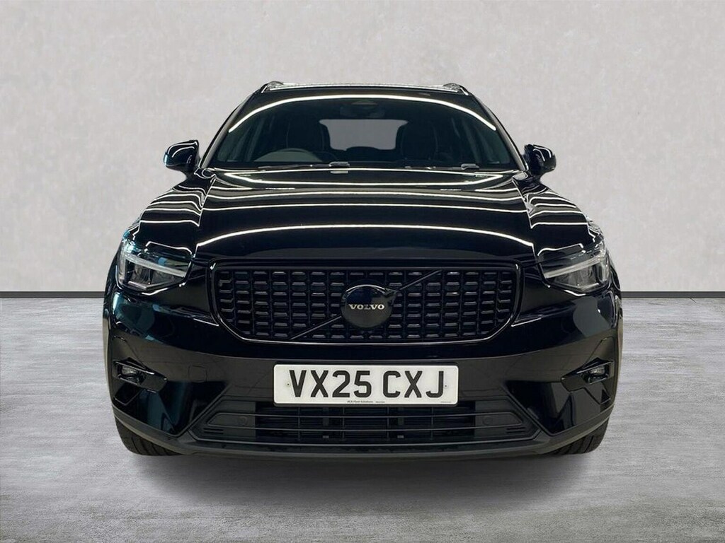 Volvo XC40 2.0 B4 Mhev Plus Black Edition Suv Hybr Black #5