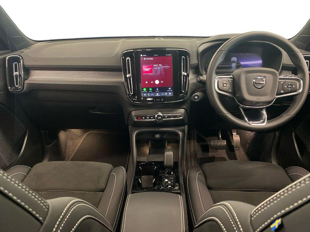 Volvo XC40 2.0 B4p Ultra Dark Blue #8