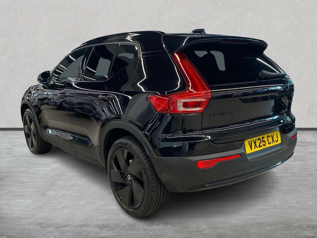 Volvo XC40 2.0 B4 Mhev Plus Black Edition Suv Hybr Black #2