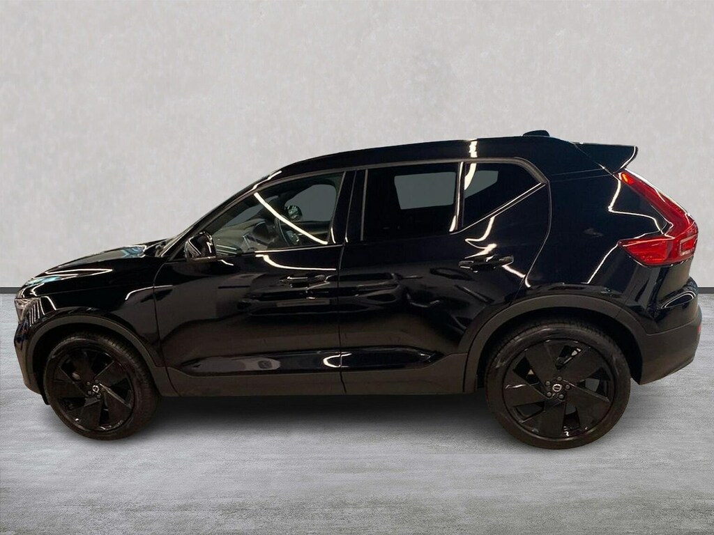 Volvo XC40 2.0 B4p Ultra Dark Blue #19