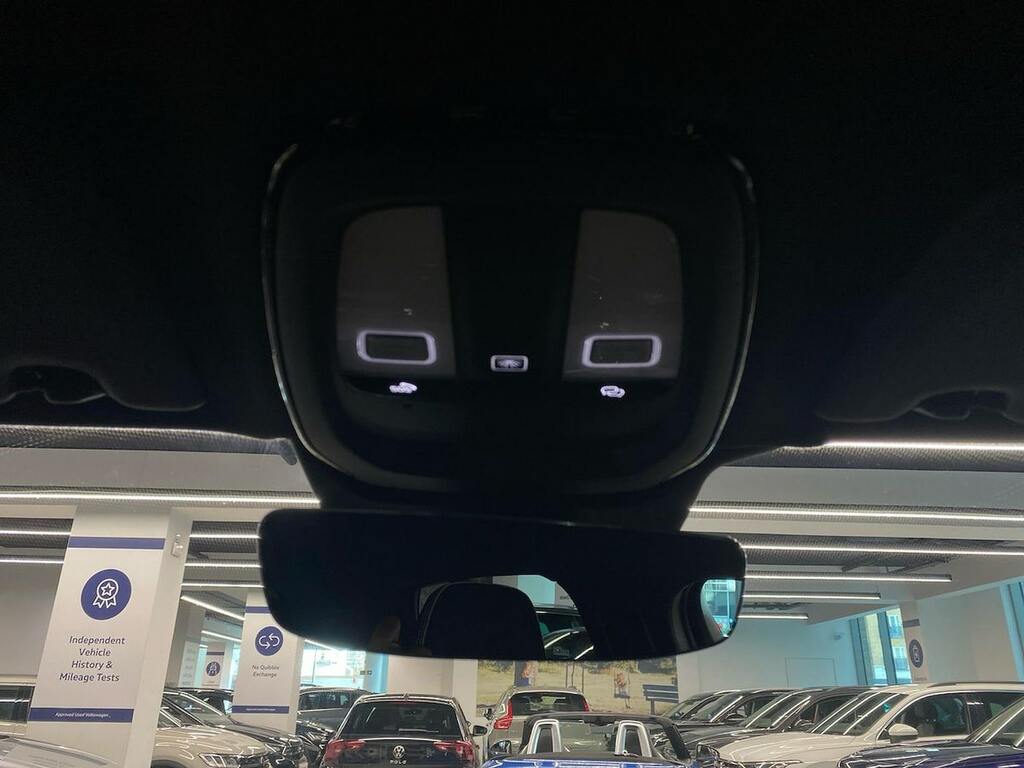 Volvo XC40 2.0 B4p Ultra Dark Blue #14