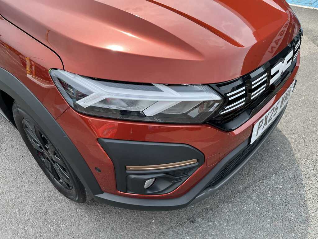 Dacia Jogger Extreme Green #26