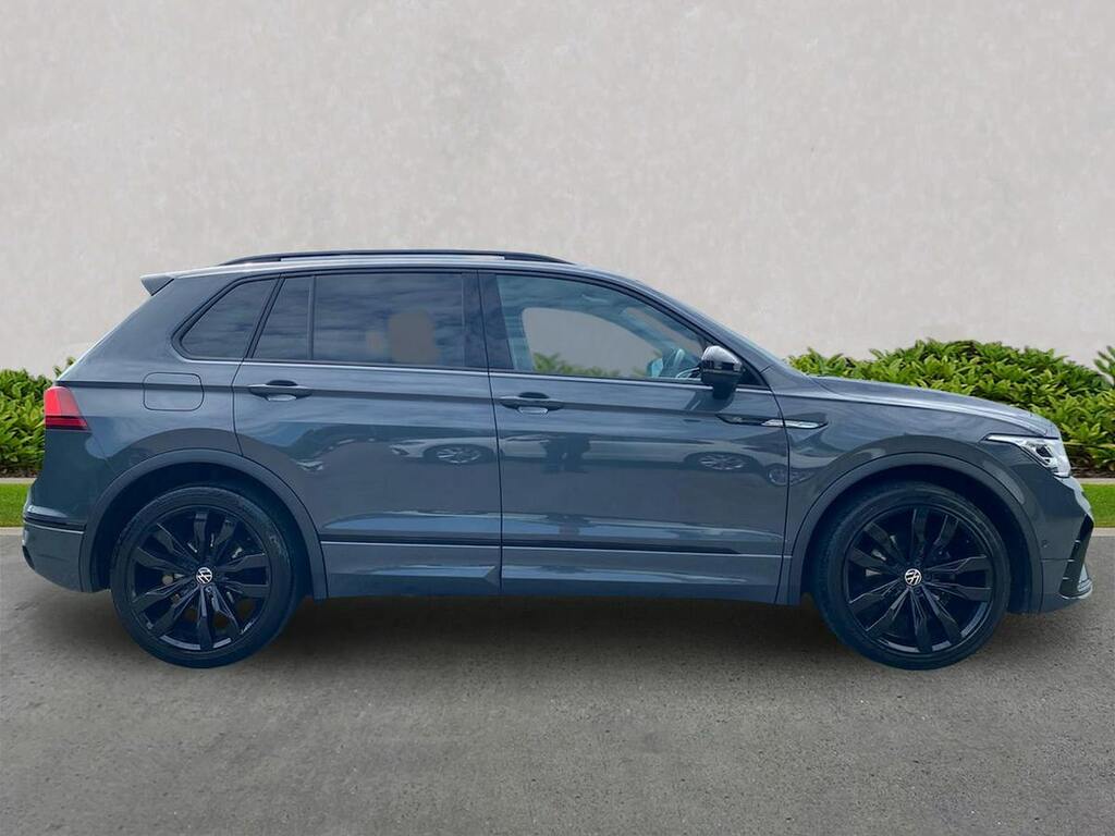 Volkswagen Tiguan 1.5 Tsi Black Edition Suv Dsg Euro 6 S MV24GNK Grey #2