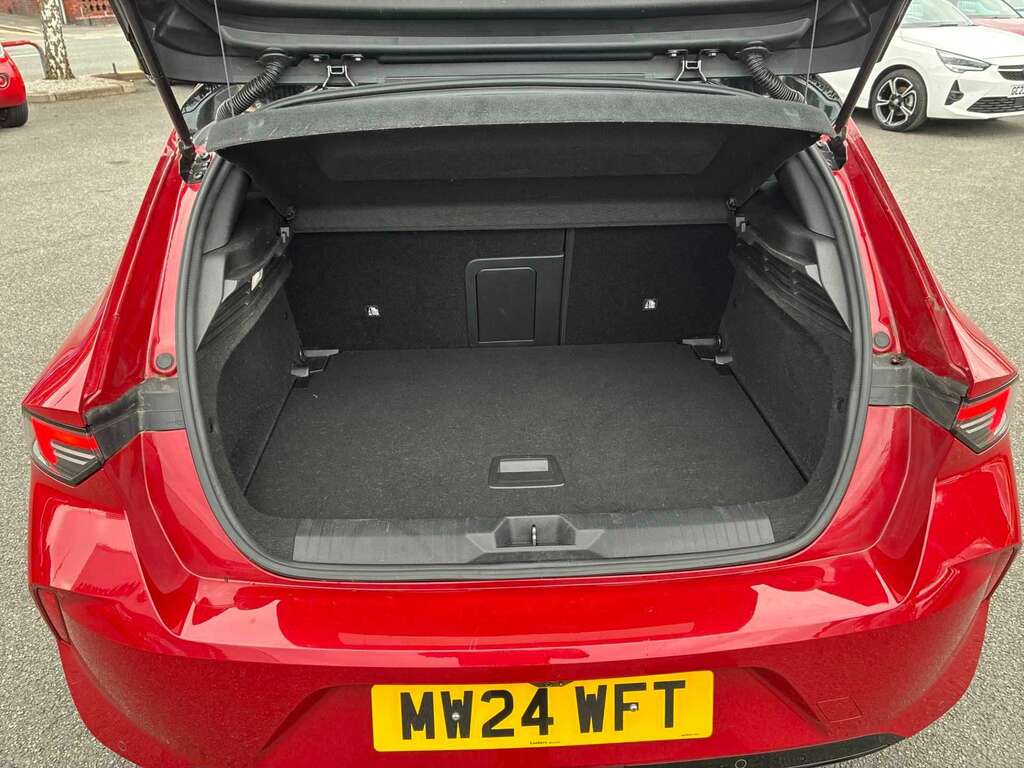 Vauxhall Astra 1.2 Turbo 130 Griffin White #15