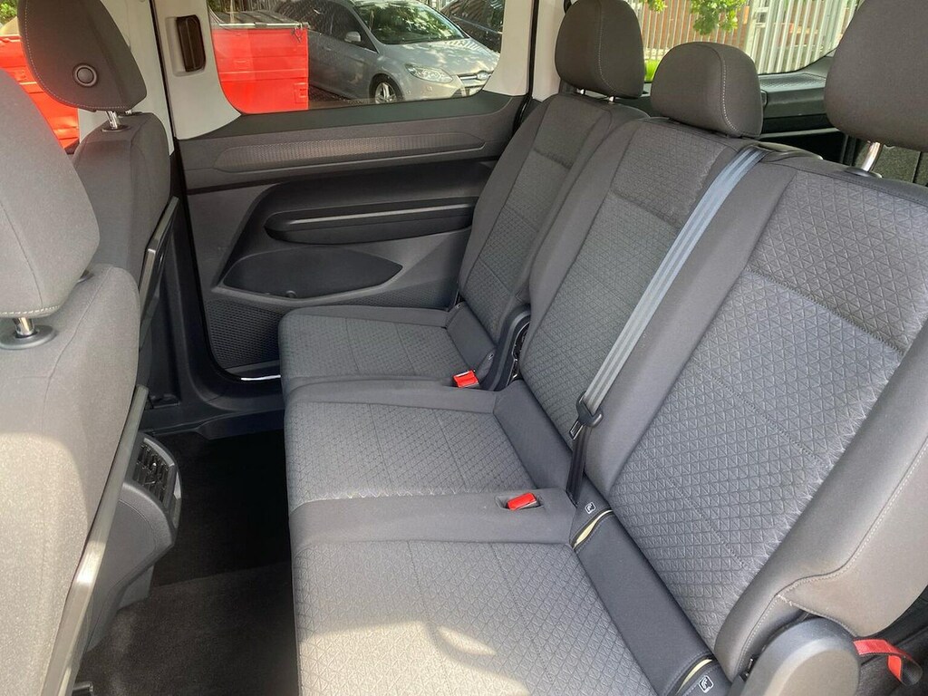 Ford Tourneo Connect 2.0 Ecoblue Titanium 7 Seat Silver #16