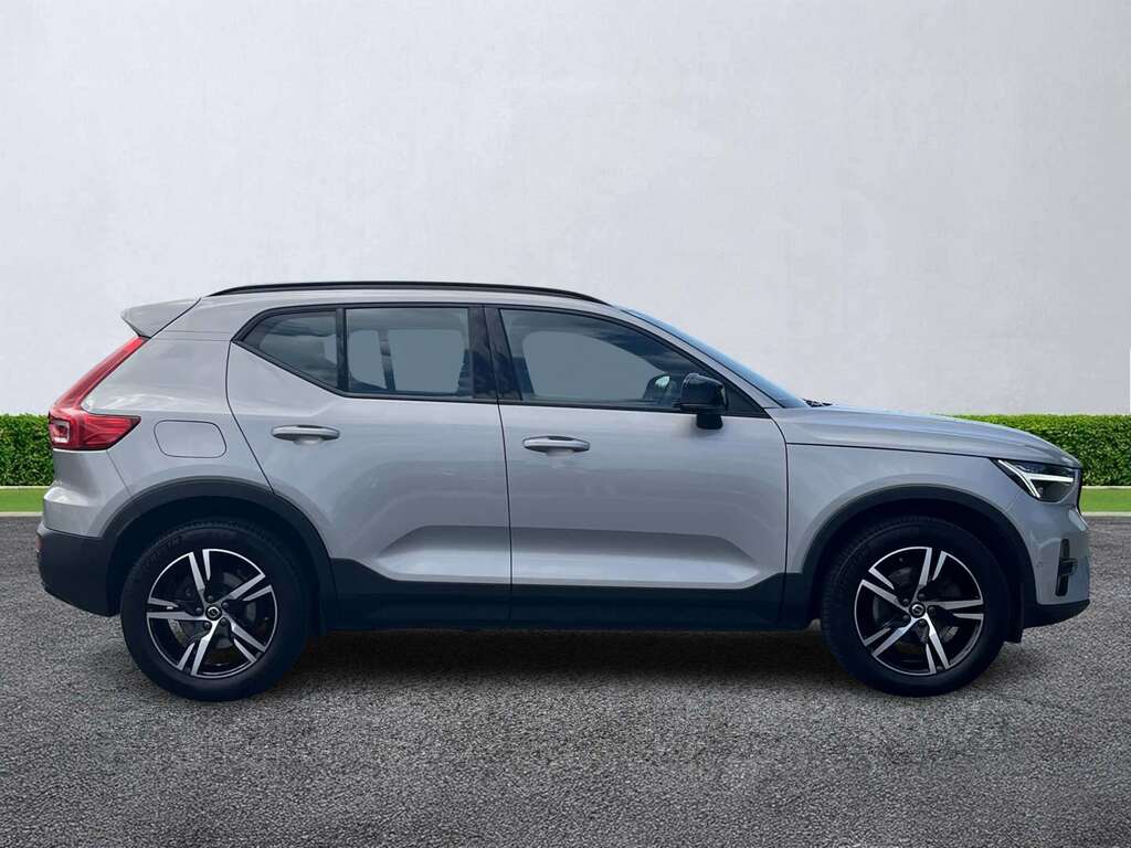 Volvo XC40 2.0 B4p Plus Dark Silver #3