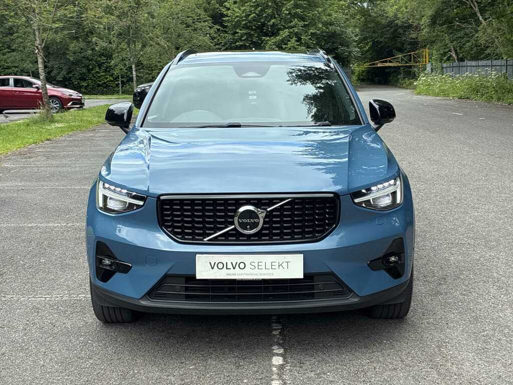 Volvo XC40 2.0 B4p Ultimate Dark Blue #2