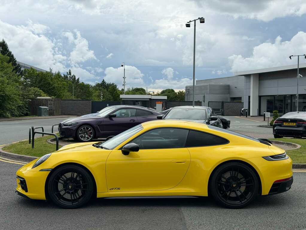 Porsche 911 Gts Pdk Yellow #5