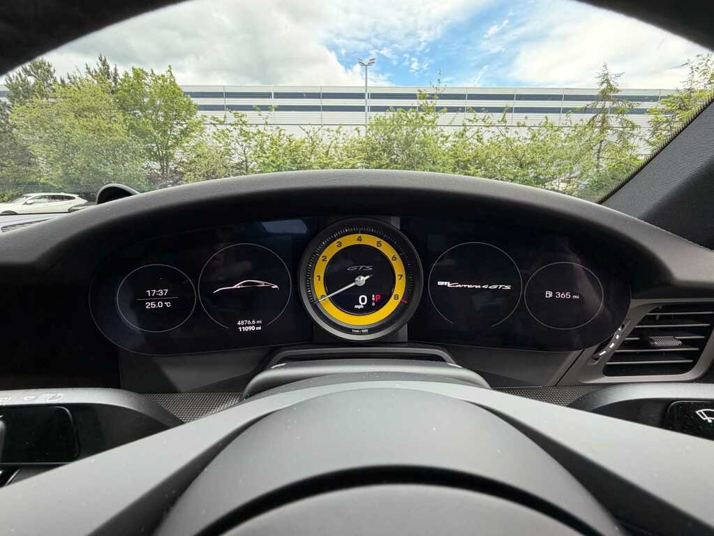 Porsche 911 911 Carrera Gts Green #29