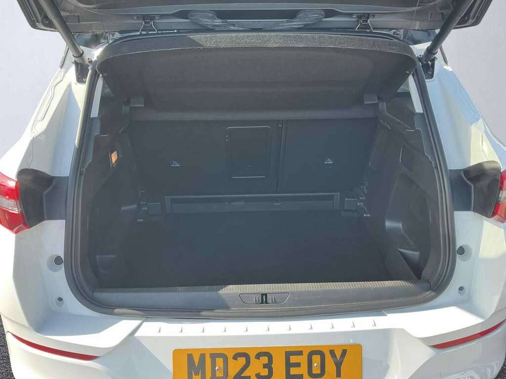 Vauxhall Grandland 1.2 Turbo Ultimate MD23EOY White #5