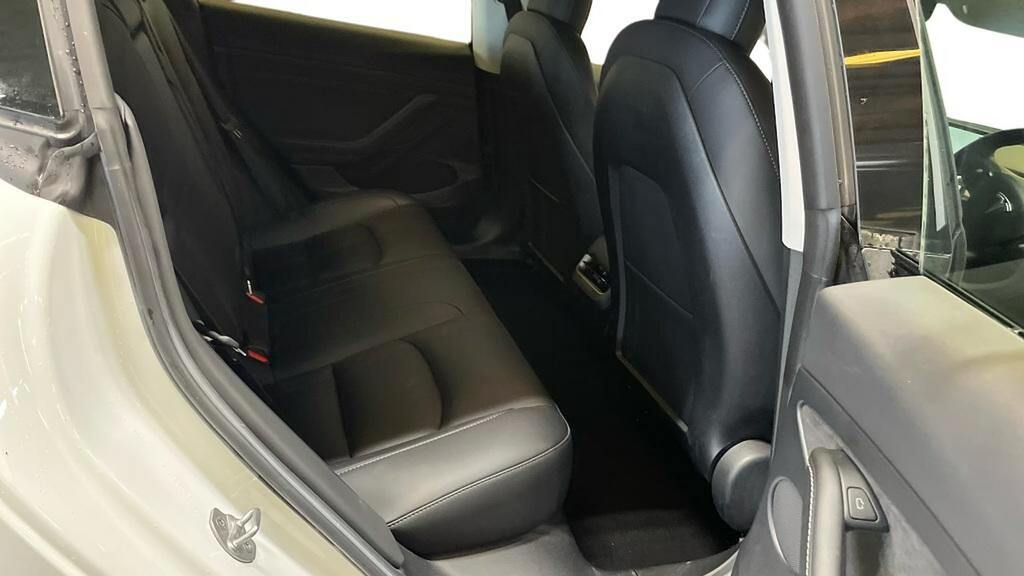 Tesla Model 3 Saloon Rwd 241 Bhp Black #10