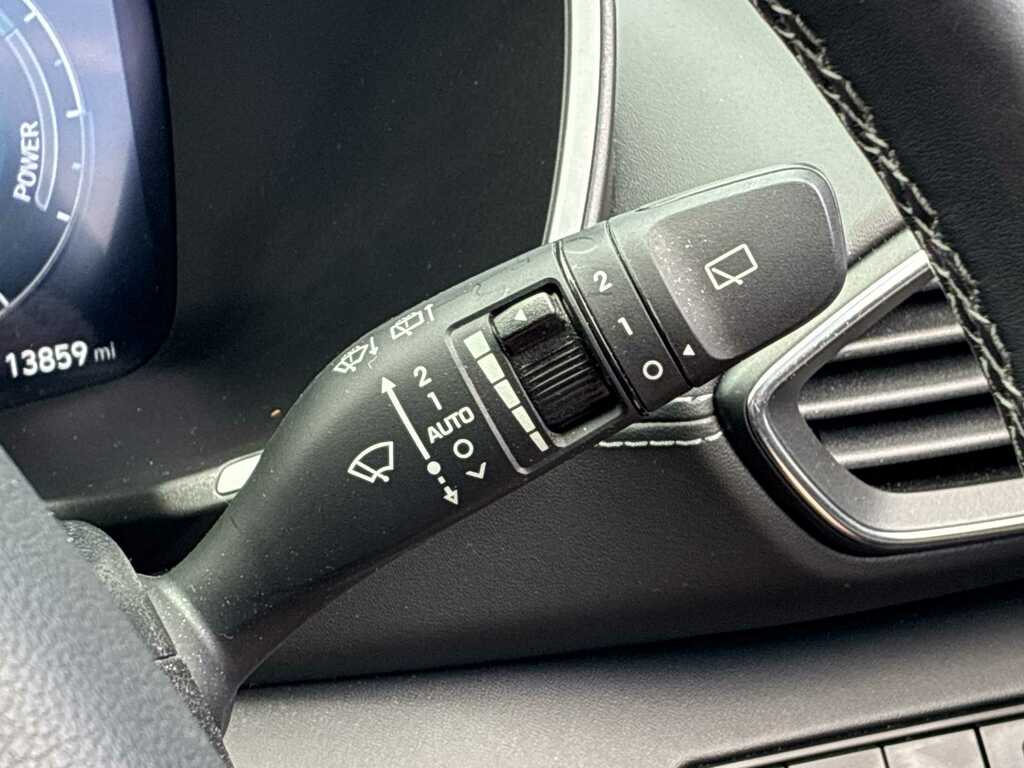 Hyundai Santa Fe Premium Black #24