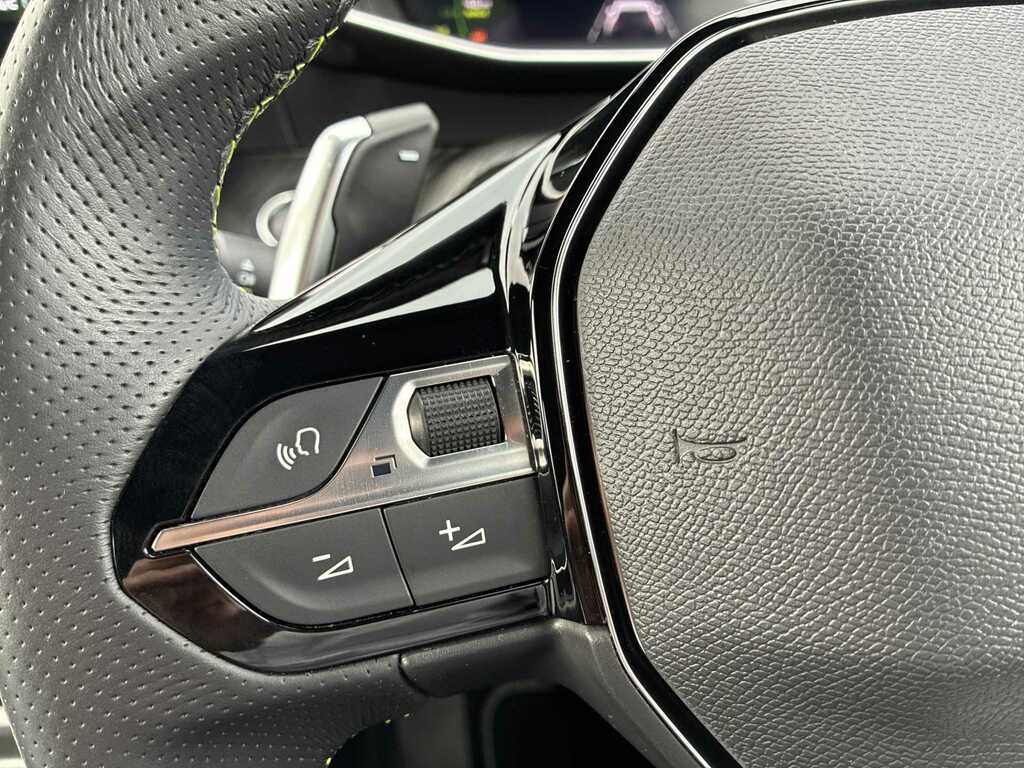 Peugeot 2008 2008 Gt Puretech Ss Black #22