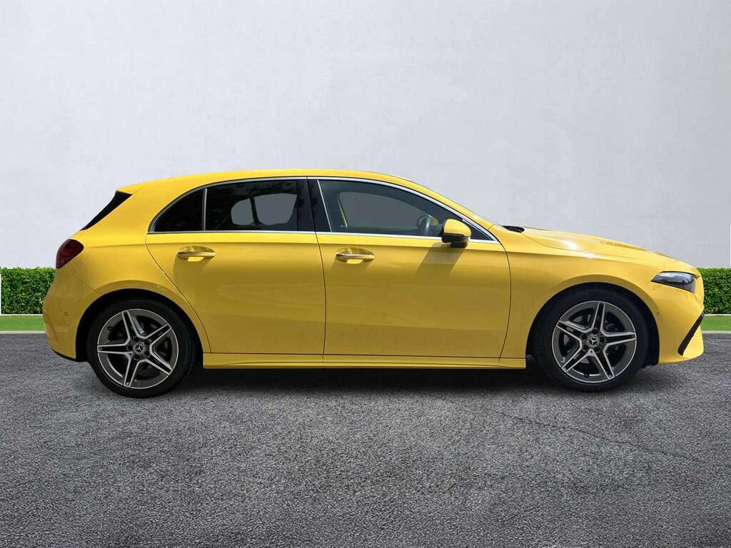 Mercedes-Benz A Class A200 Amg Line Executive VF23KXC Yellow #3