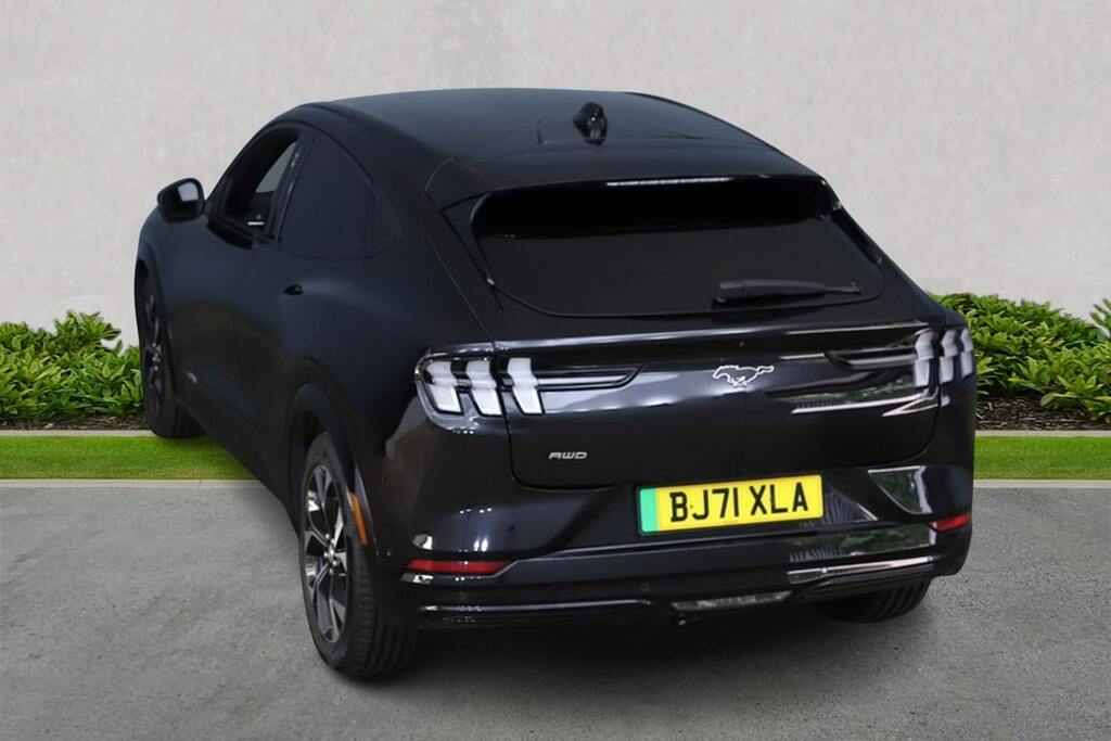 Ford Mustang Mach-E 258Kw Extended Range 91Kwh Awd Black #2