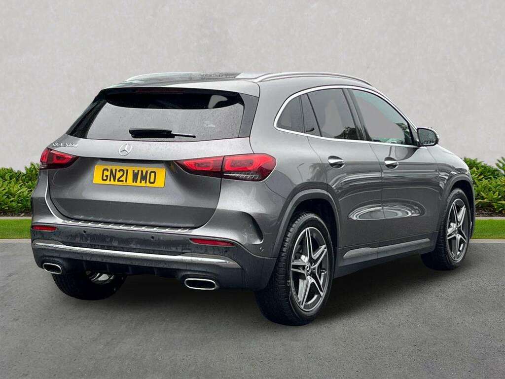 Mercedes-Benz GLA Class Gla 200 Sport Black #18