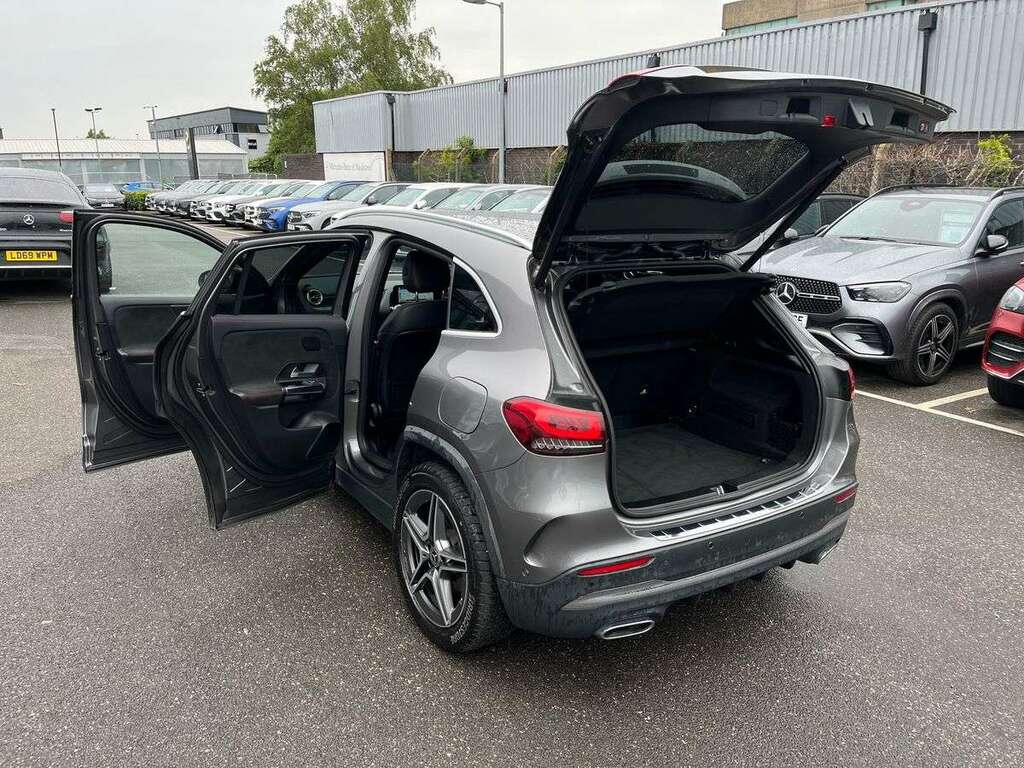 Mercedes-Benz GLA Class Gla 200 Sport Black #39