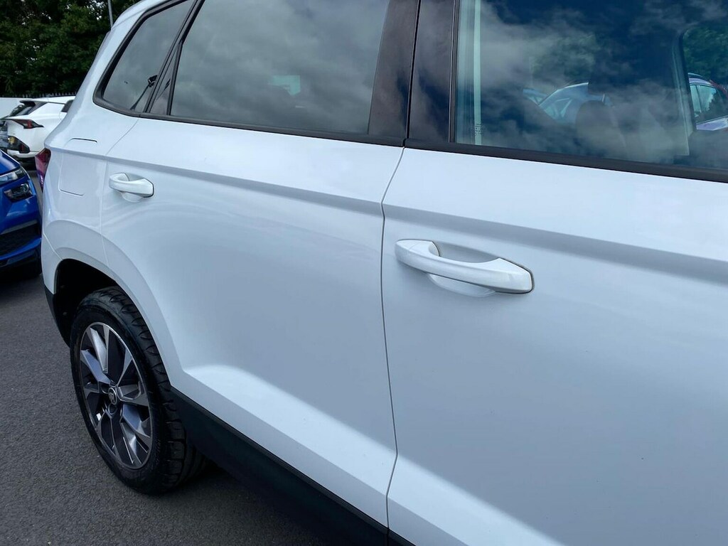 Skoda Karoq Se Tsi Blue #37