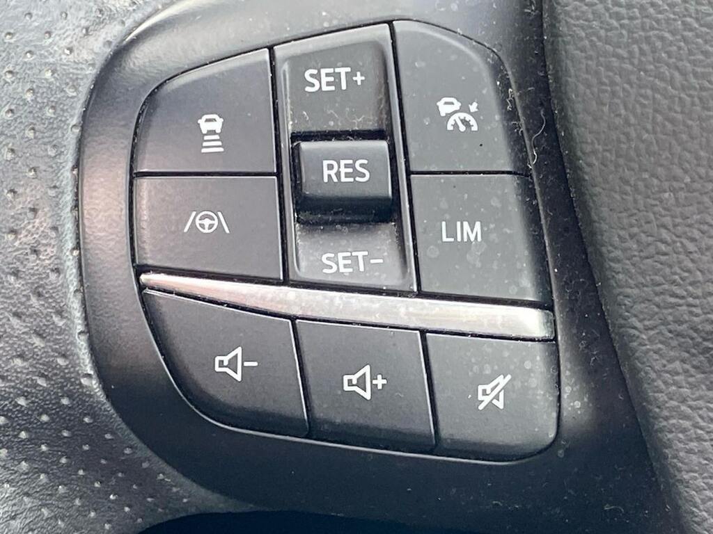 Ford Kuga 2.5 Ecoboost Duratec 14.4Kwh St-line X First Editi White #26