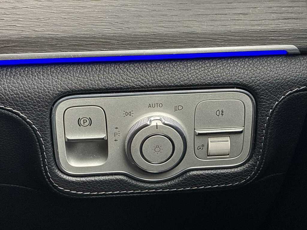 Mercedes-Benz GLE Class 2.0 Gle 300 Blue #37