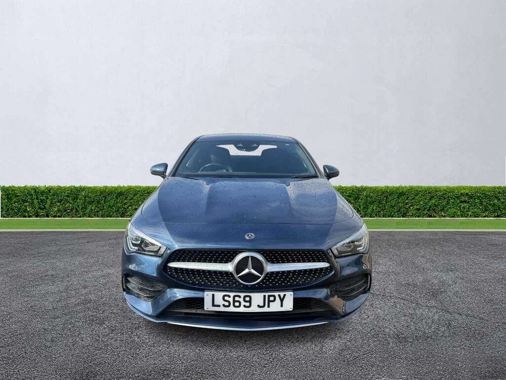 Mercedes-Benz CLA Class Cla 180 Amg Line Premium Tip Blue #2