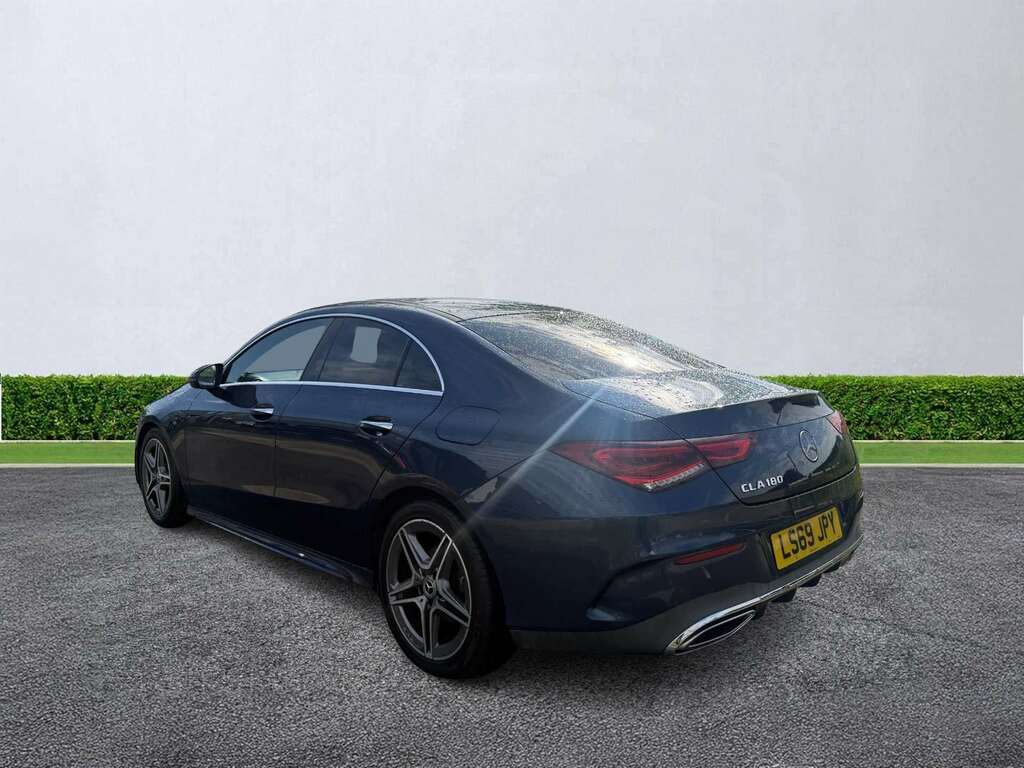 Mercedes-Benz CLA Class Cla 180 Amg Line Premium Tip Blue #5