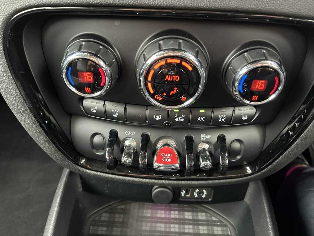Mini Clubman Cooper Red #11