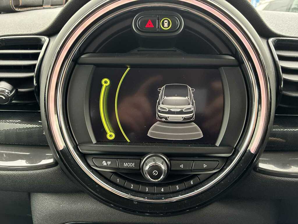 Mini Clubman Cooper Red #20