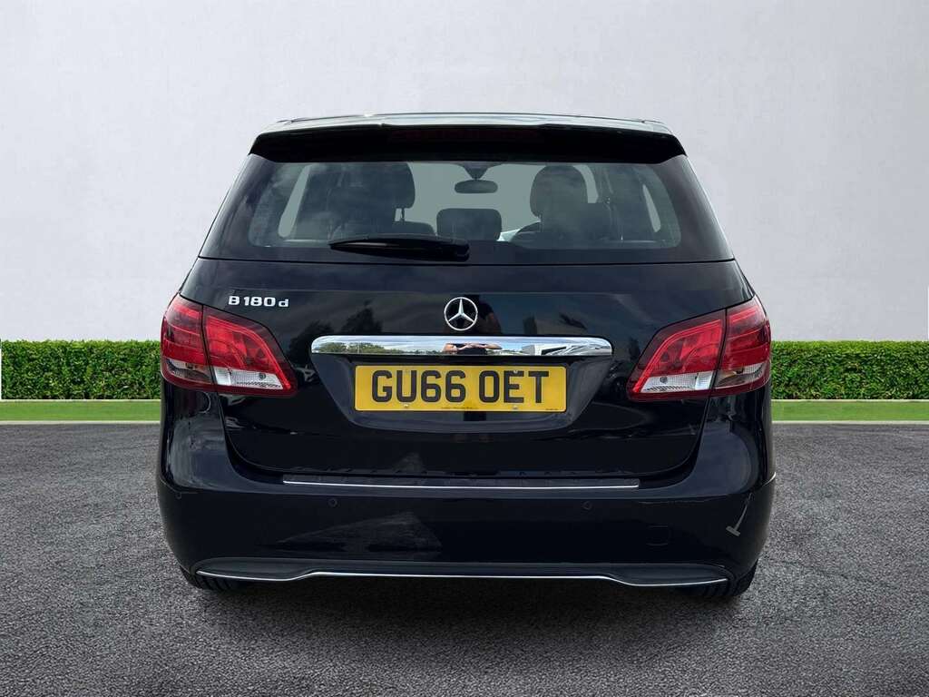 Mercedes-Benz B Class B180d Se Executive Black #4
