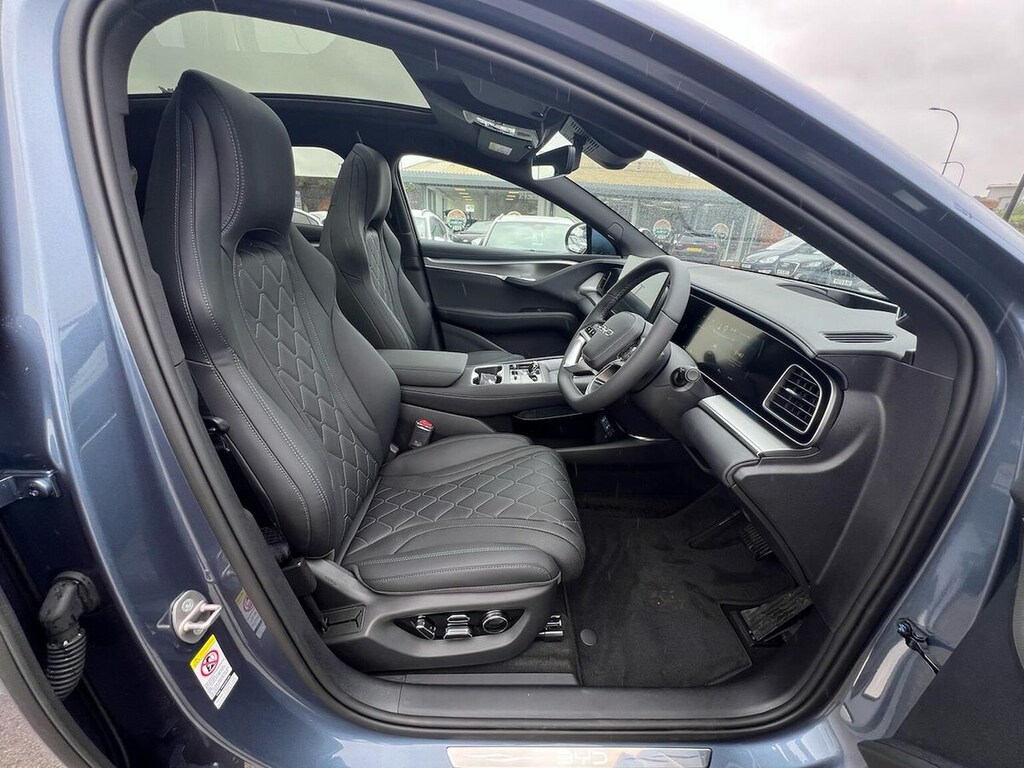 Byd Sealion 7 390Kw Excellence Awd 91Kwh 2026 Black #31