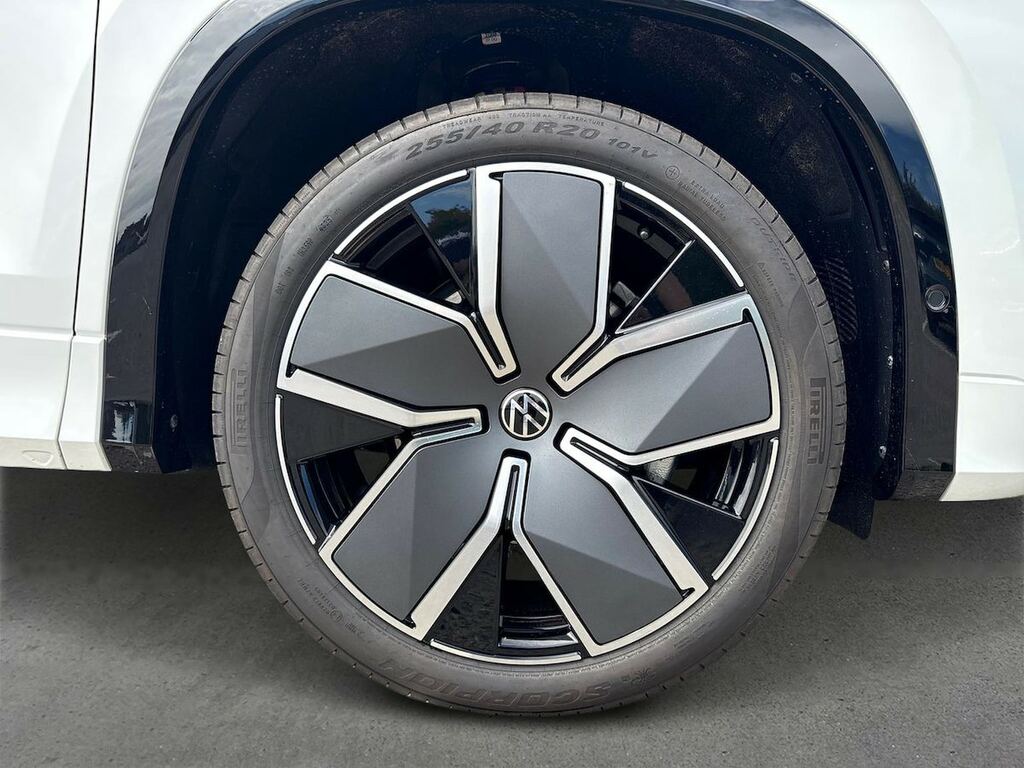 Volkswagen Tayron 1.5 Tsi Ehybrid 19.7Kwh R-line Suv Plug White #6