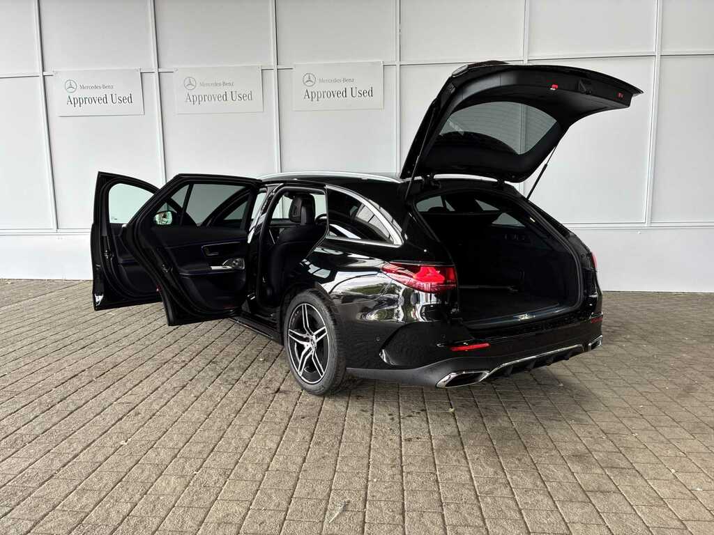 Mercedes-Benz E Class 2.0 E300de 25.4Kwh Urban Edition Saloon  #38