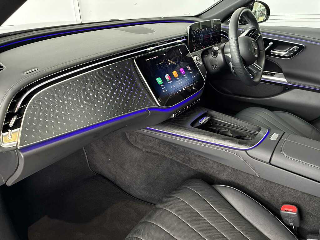 Mercedes-Benz E Class 2.0 E300de 25.4Kwh Urban Edition Saloon  #7