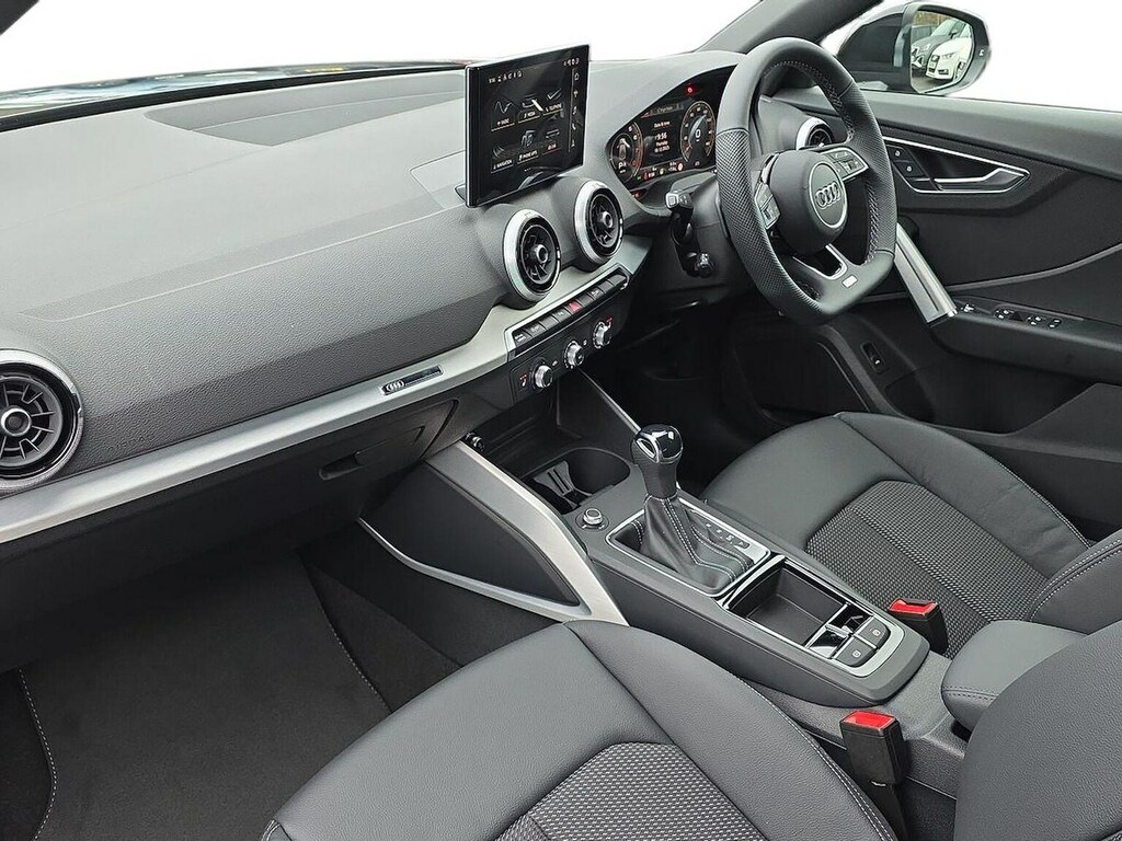 Audi Q2 35 Tfsi S Line S Tronic Cs Grey #7