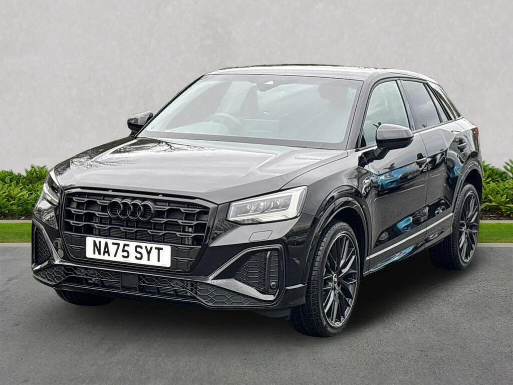 Audi Q2 35 Tfsi Black Edition 2025 Blue #20