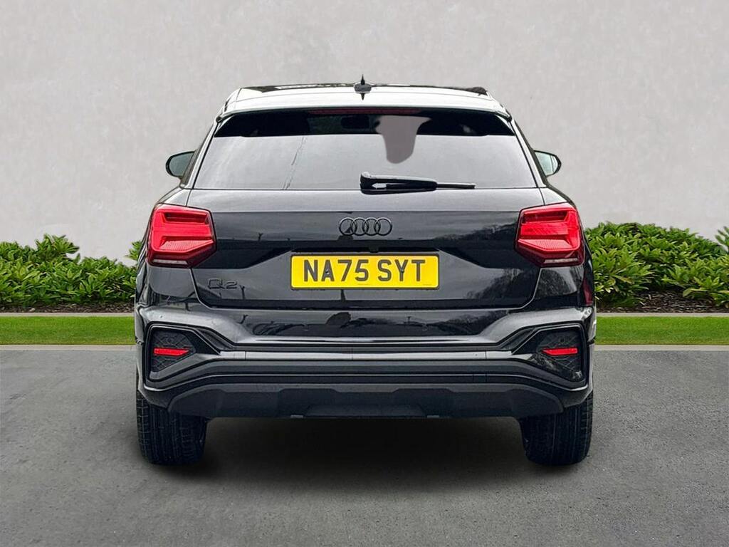 Audi Q2 35 Tfsi Black Edition 2025 Blue #4