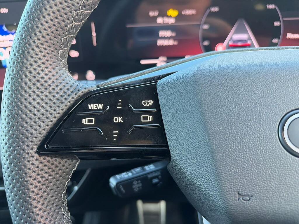 Audi SQ6 E-Tron Audi Q6 E-tron Sportback Speci 360Kw Sq6 Quattro 1 Black #27