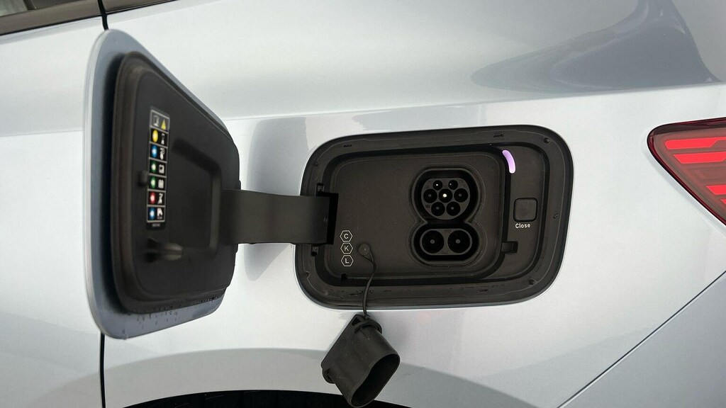 Polestar 4 200Kw 100Kwh Lr Single Motor Plus Pro Silver #30