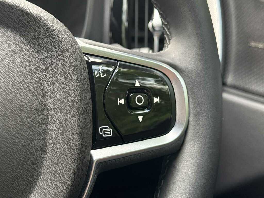 Volvo XC60 2.0 B5p Plus Dark Awd Geartronic Grey #35