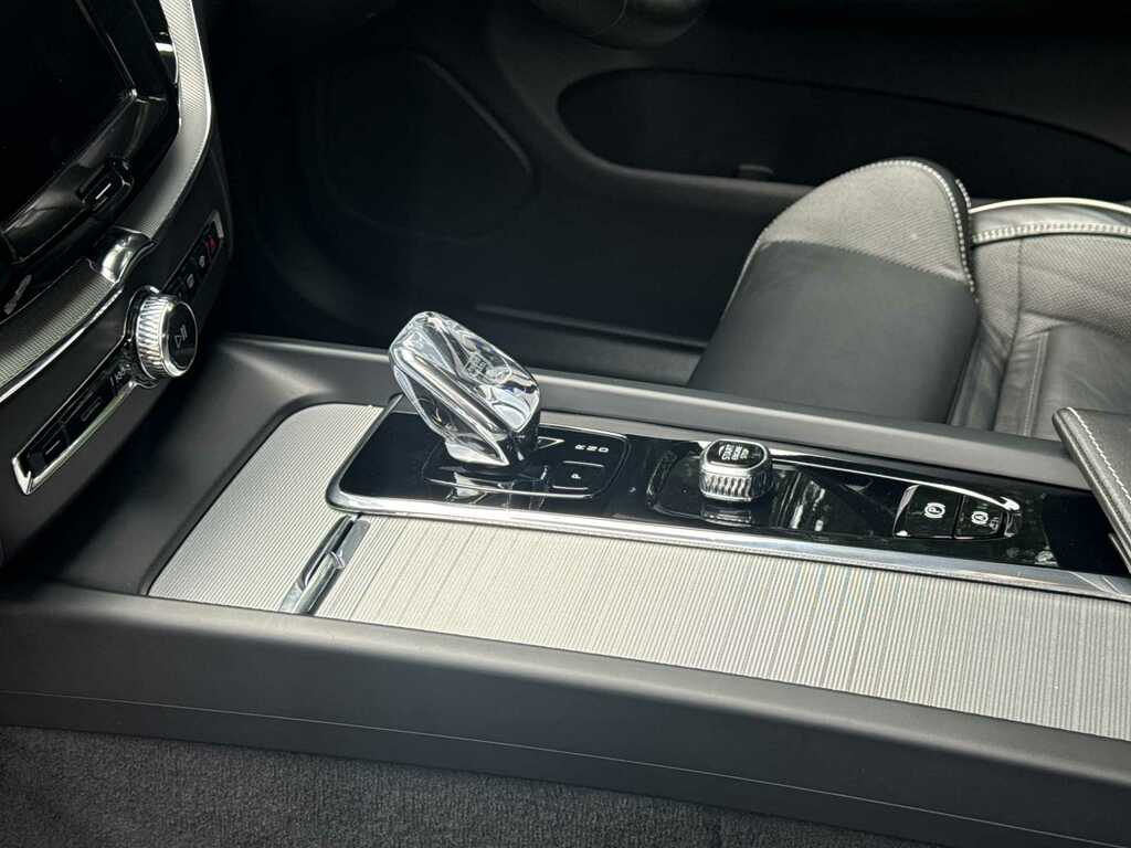 Volvo XC60 2.0 B5p Plus Dark Awd Geartronic Grey #18