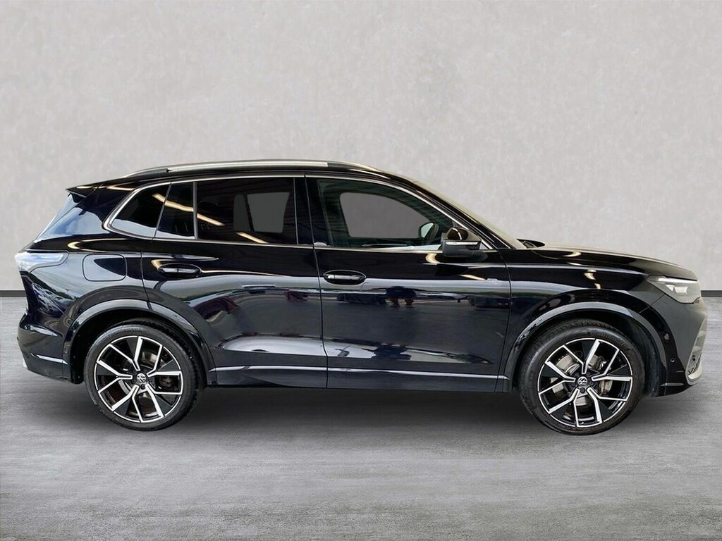 Volkswagen Tiguan 2.0 Tdi R-line Suv Dsg Euro 6 Ss 15 Black #3