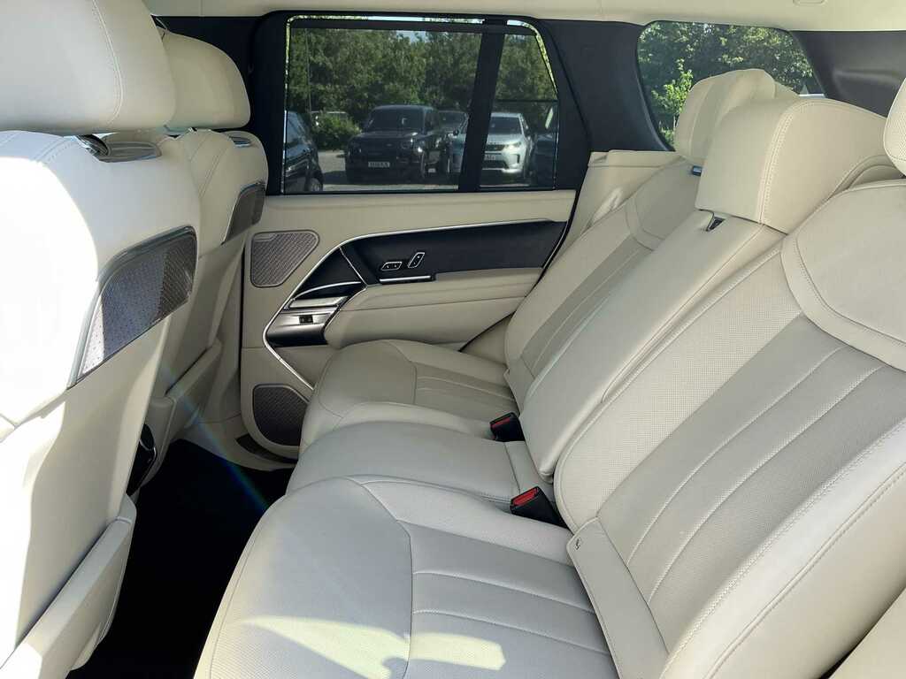 Land Rover Range Rover 3.0 P550e Grey #4