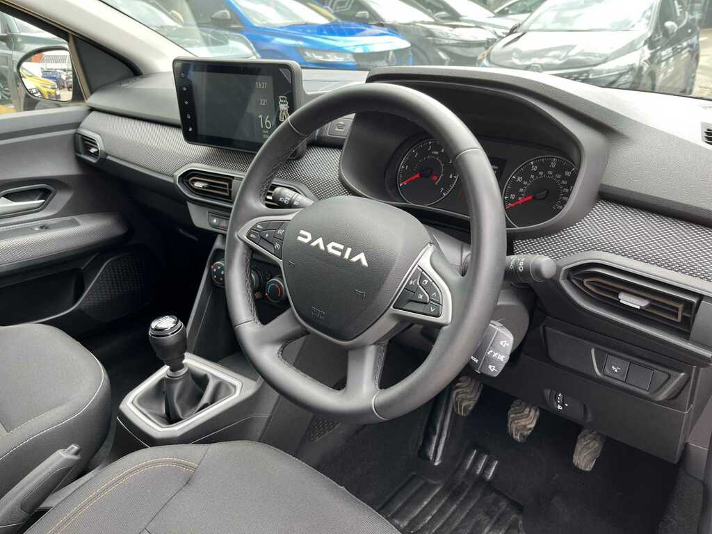 Dacia Sandero Stepway Dacia Sandero Stepway 1.0 Tce Extreme Cvt Green #14