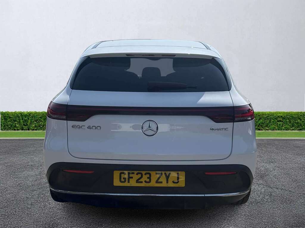 Mercedes-Benz EQC Eqc 400 300Kw Amg Line Premium Plus 80Kwh GF23ZYJ White #4