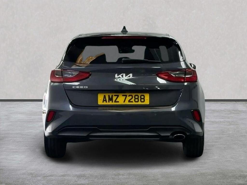 Kia Ceed Ceed 1.5T Gdi Isg 3 Hatchback AMZ7288 Grey #4