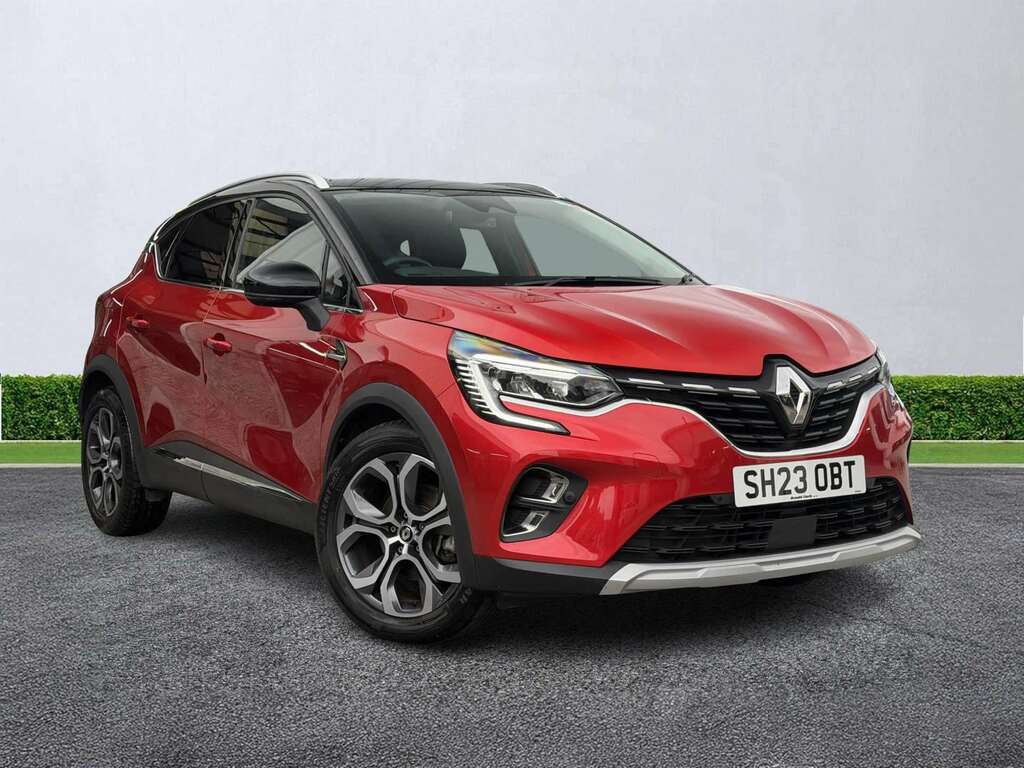 Renault Captur 1.6 E-tech Full Hybrid 145 Techno Red