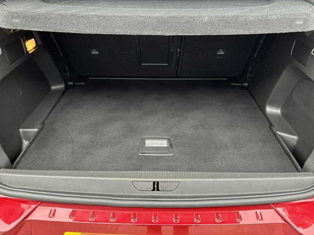 Vauxhall Grandland Ultimate Black #16