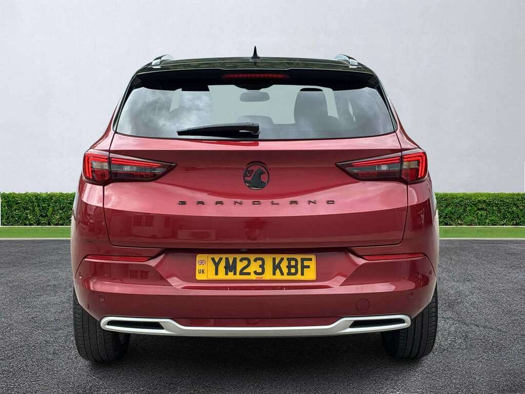 Vauxhall Grandland 1.2 Turbo Ultimate Red #4